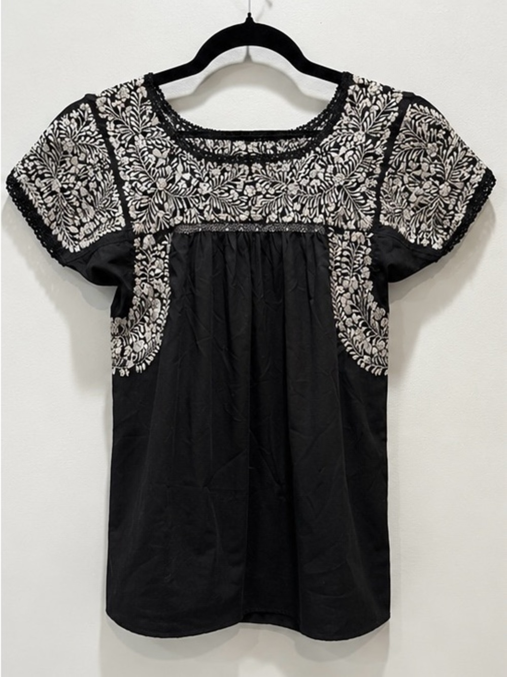 Handmade Mexican Embroidered Black Blouse Silver Floral Boho Artisan Top Medium